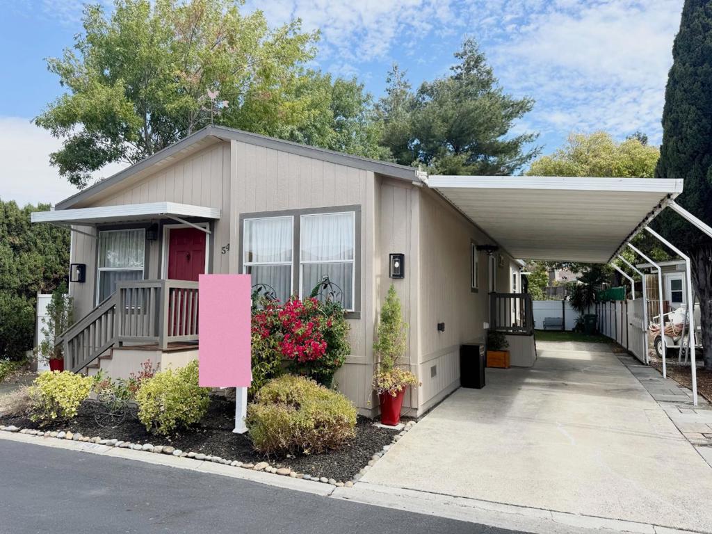 541 Weatherly Drive 541