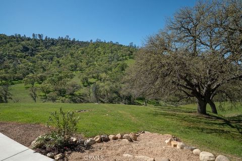 Tiny photo for 2935 Sorrel Lane, Paso Robles, CA 93446 (MLS # NS26052327)