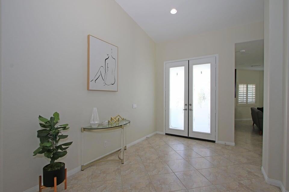 102 Clearwater Way