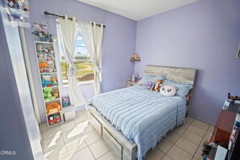Tiny photo for 2725 Smokey Mountain Drive, Oxnard, CA 93036 (MLS # V1-39105)