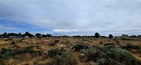 Photo of 771 E Avenue K-12, Lancaster, CA 93535 (MLS # DW26090773)