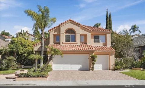 MLS: OC26200562