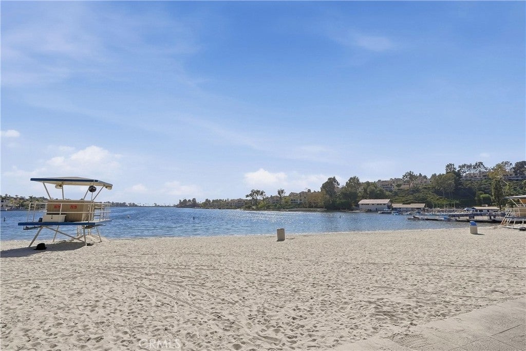 22172 Wayside, Mission Viejo CA 92692 - Photo 48