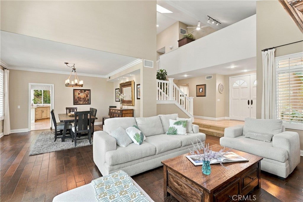 Properties 1 22172 Wayside