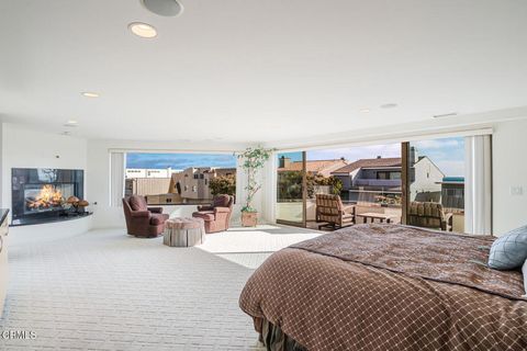 Tiny photo for 3300 Ocean Drive, Oxnard, CA 93035 (MLS # V1-30931)