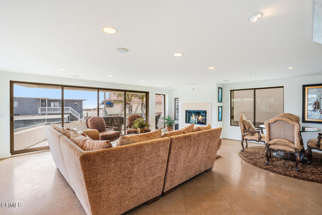 3300 Ocean Drive