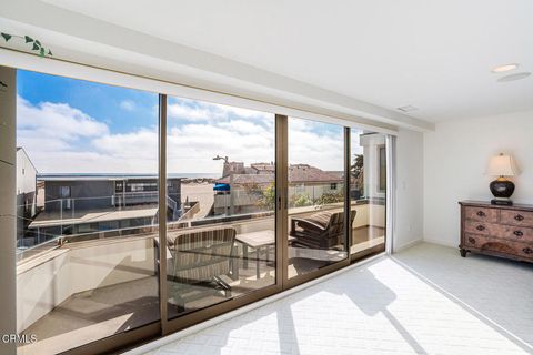 Tiny photo for 3300 Ocean Drive, Oxnard, CA 93035 (MLS # V1-30931)