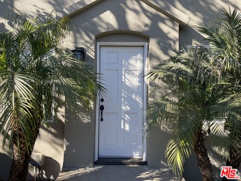 Photo of 817 Broadway Street, Venice, CA 90291 (MLS # 26828637)
