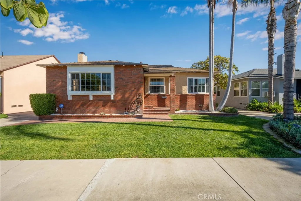 Lakewood, California 90712, United States, 3 Bedrooms Bedrooms, ,2 BathroomsBathrooms,Residential,Active,242778