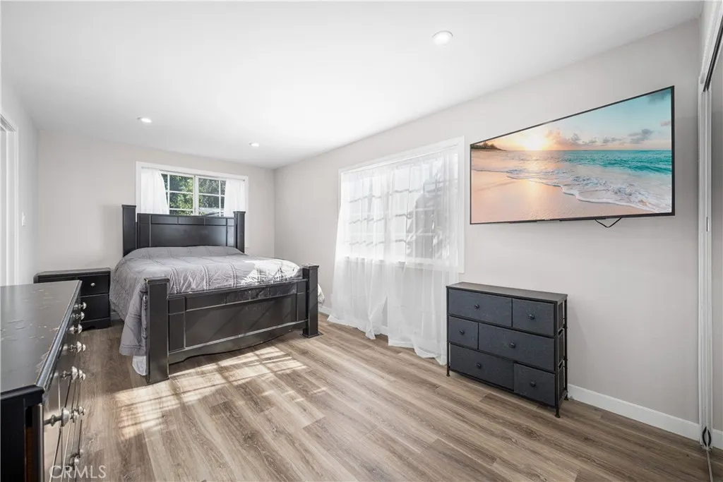 Lakewood, California 90712, United States, 3 Bedrooms Bedrooms, ,2 BathroomsBathrooms,Residential,Active,242778