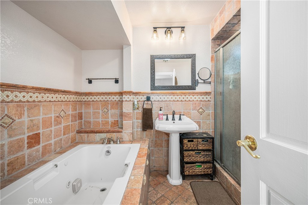 Lakewood Gardens - Residential