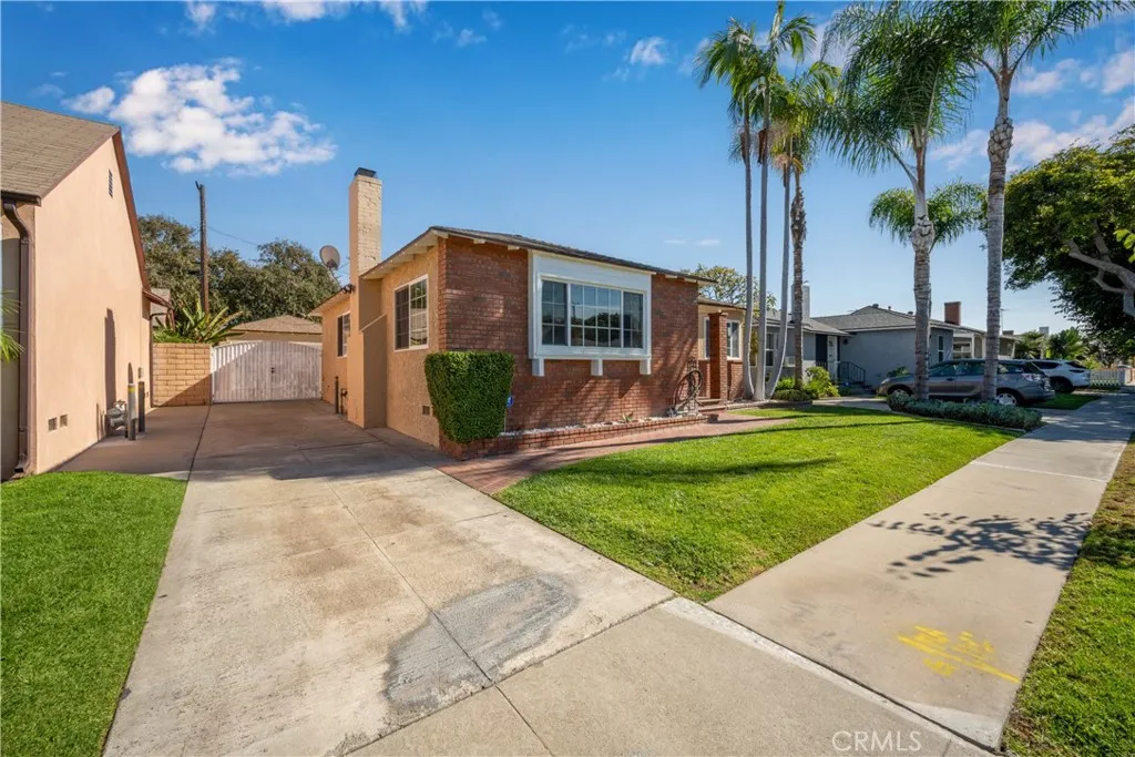 Lakewood, California 90712, United States, 3 Bedrooms Bedrooms, ,2 BathroomsBathrooms,Residential,Active,242778