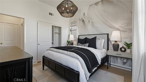 Tiny photo for 704 Guy Turner Drive, Camarillo, CA 93010 (MLS # OC26036069)