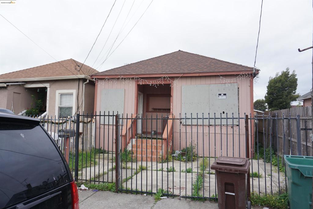 3 bedroom home for your first time buyer or fix and flip investor