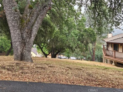 Photo of 2872 Saddle Way, Bradley, CA 93426 (MLS # NS26116562)