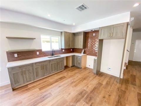 Photo of 1839 S Gramery Place #1837, Los Angeles, CA 90019 (MLS # PW25248060) Photo of 1839 S Gramery Place #1837, Los Angeles, CA 90019 (MLS # PW25248060)