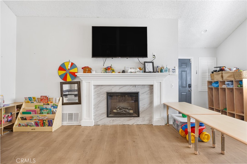 25211 Dana Lane
