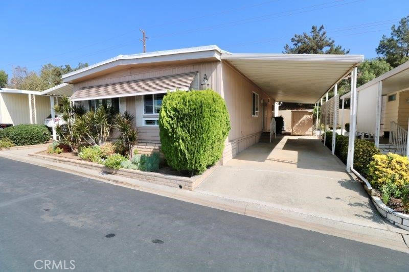 3744 Lake Grove Drive 21