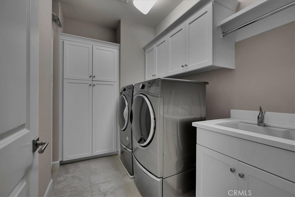 Strada (OHSTR) - Residential Lease