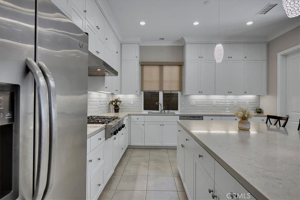 Strada (OHSTR) - Residential Lease