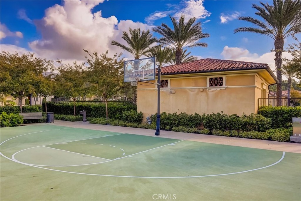 Strada (OHSTR) - Residential Lease