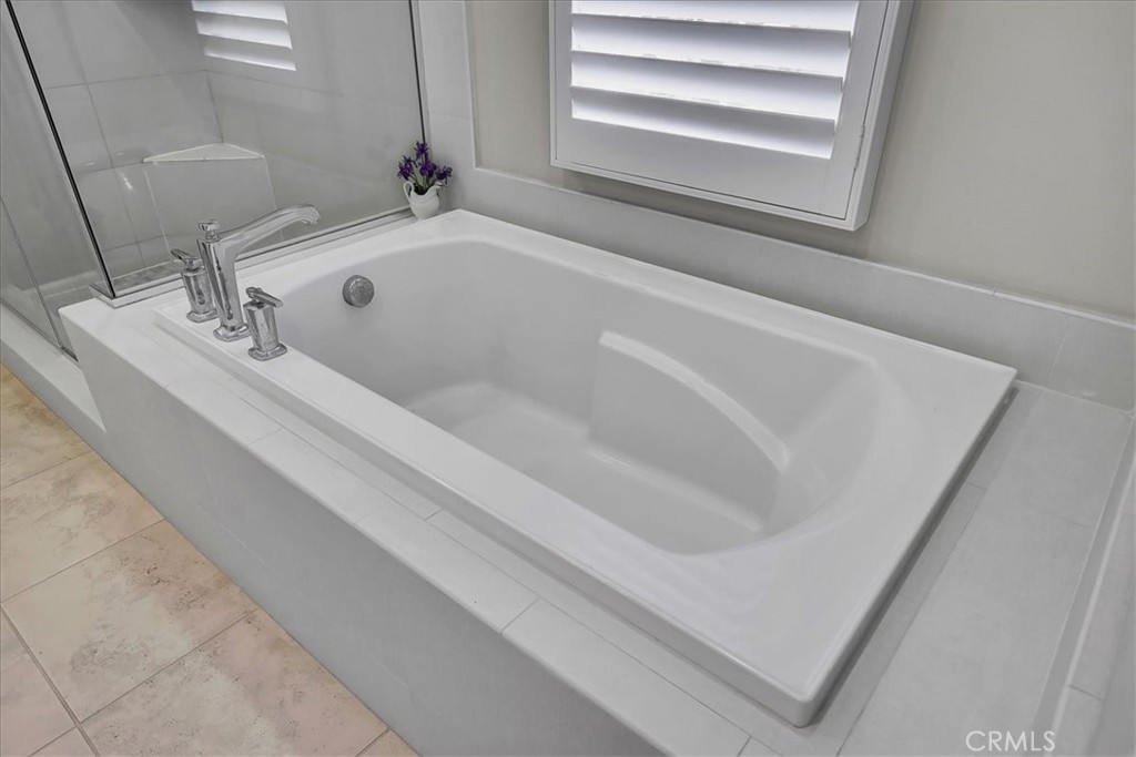 Strada (OHSTR) - Residential Lease