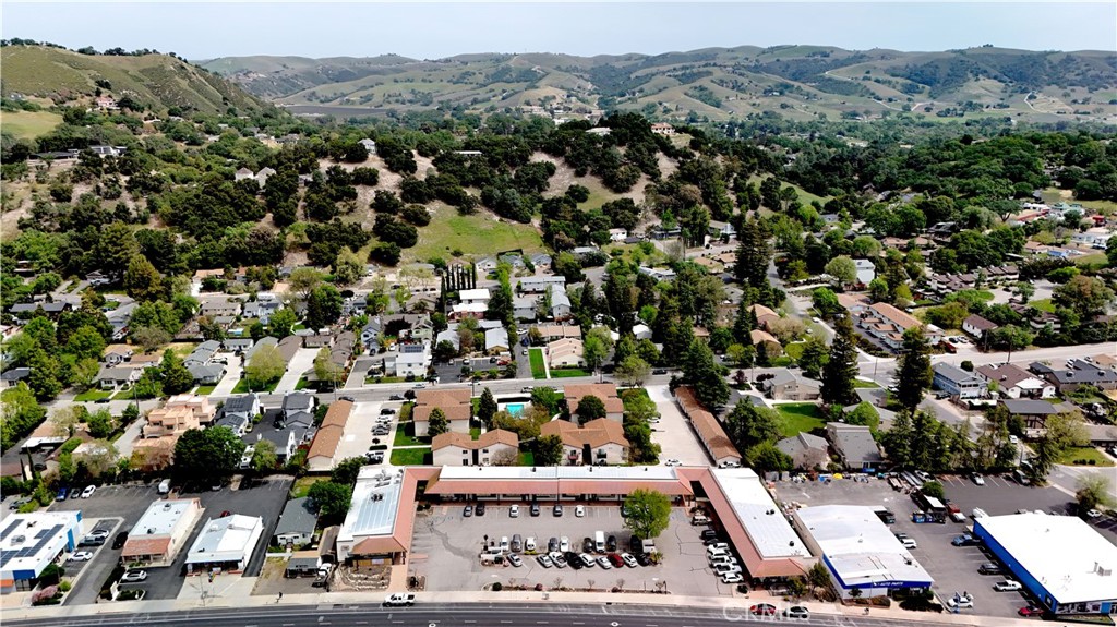 7425 El Camino Real