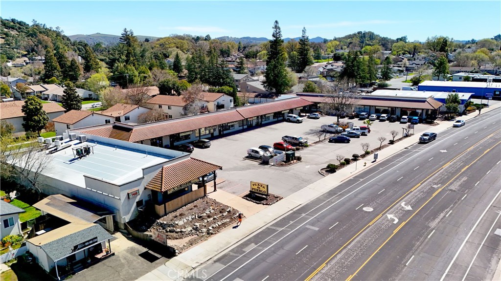 7425 El Camino Real