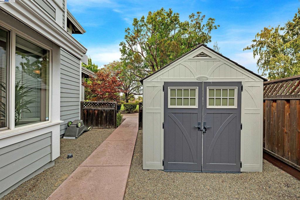 RUBY HILL PREMIA - Residential