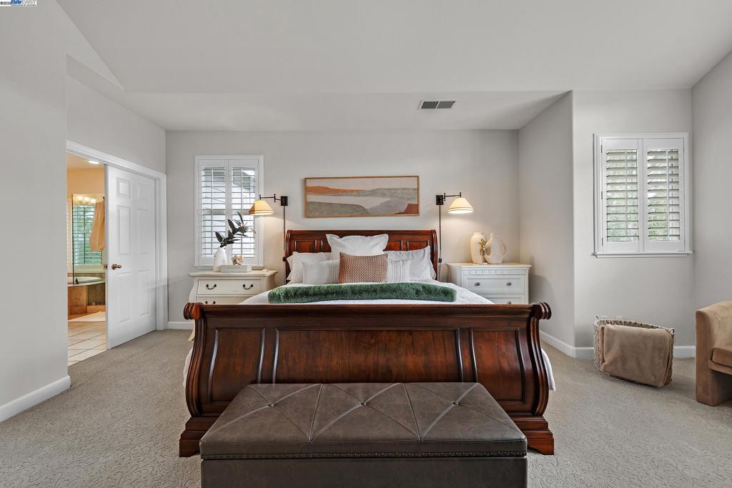 RUBY HILL PREMIA - Residential