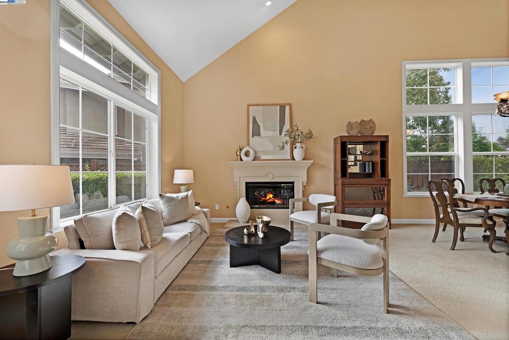 RUBY HILL PREMIA - Residential