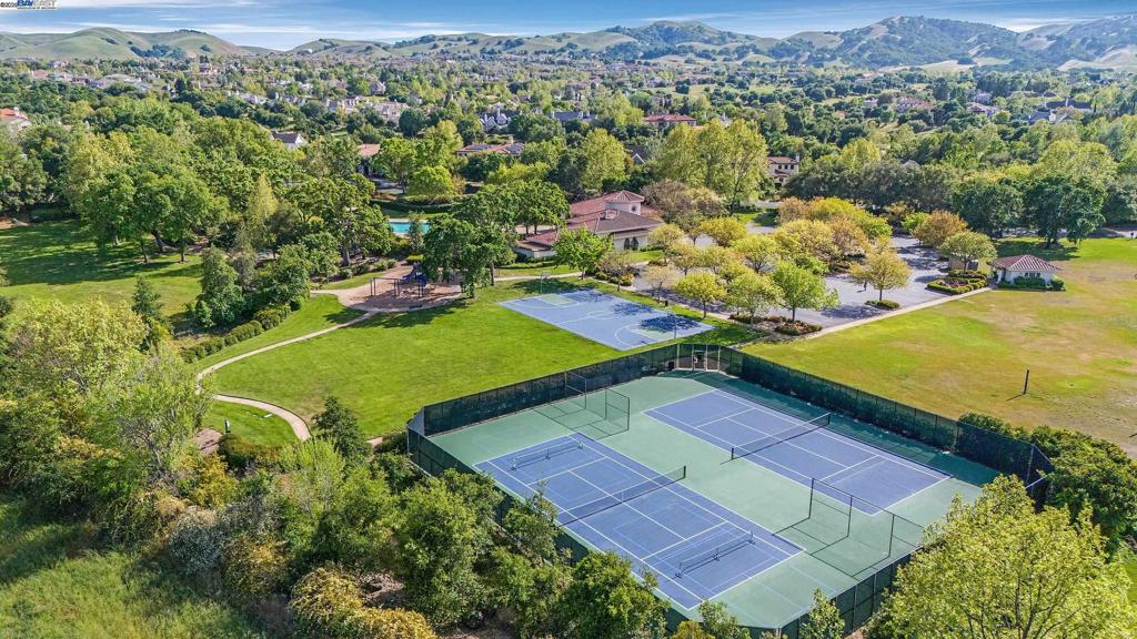 RUBY HILL PREMIA - Residential