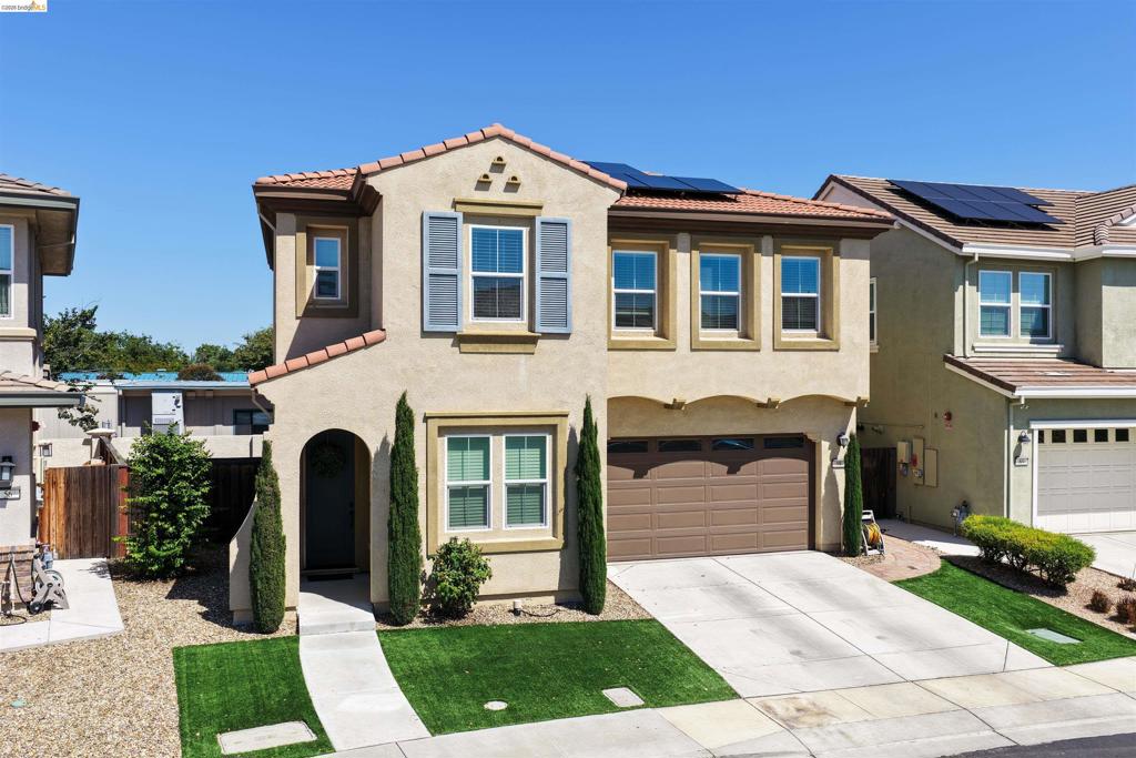 58 Redberry Loop