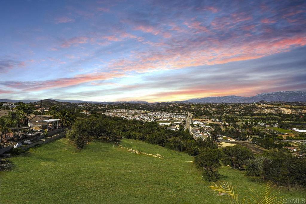 27051 Toyon Ridge Trail