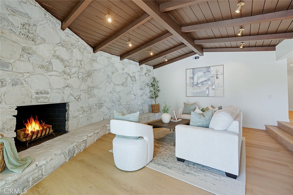 Hummingbird - Residential