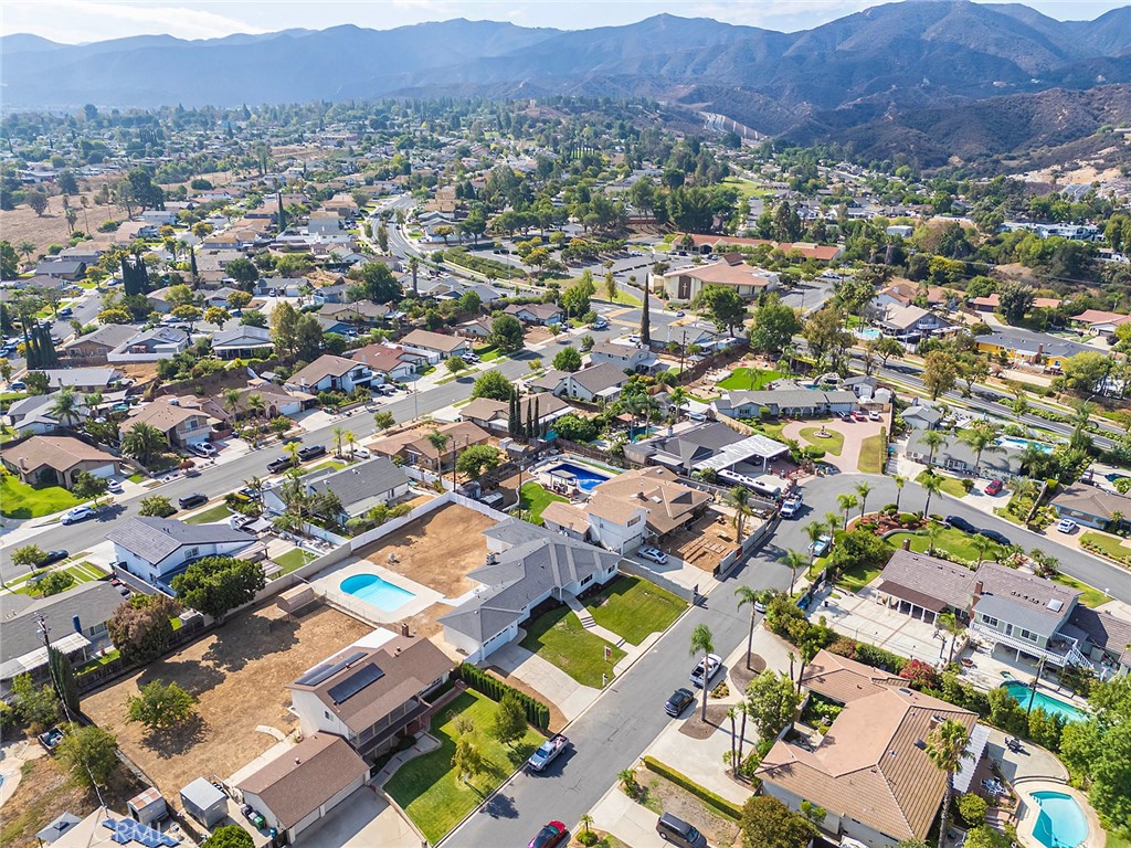 Hummingbird - Residential