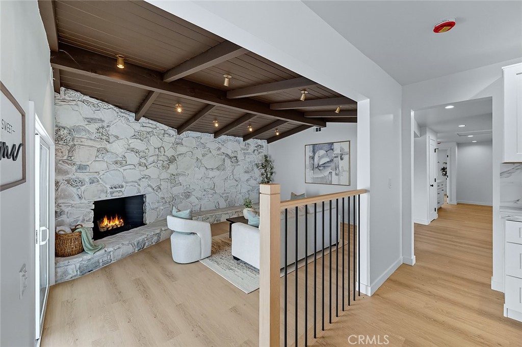 Hummingbird - Residential
