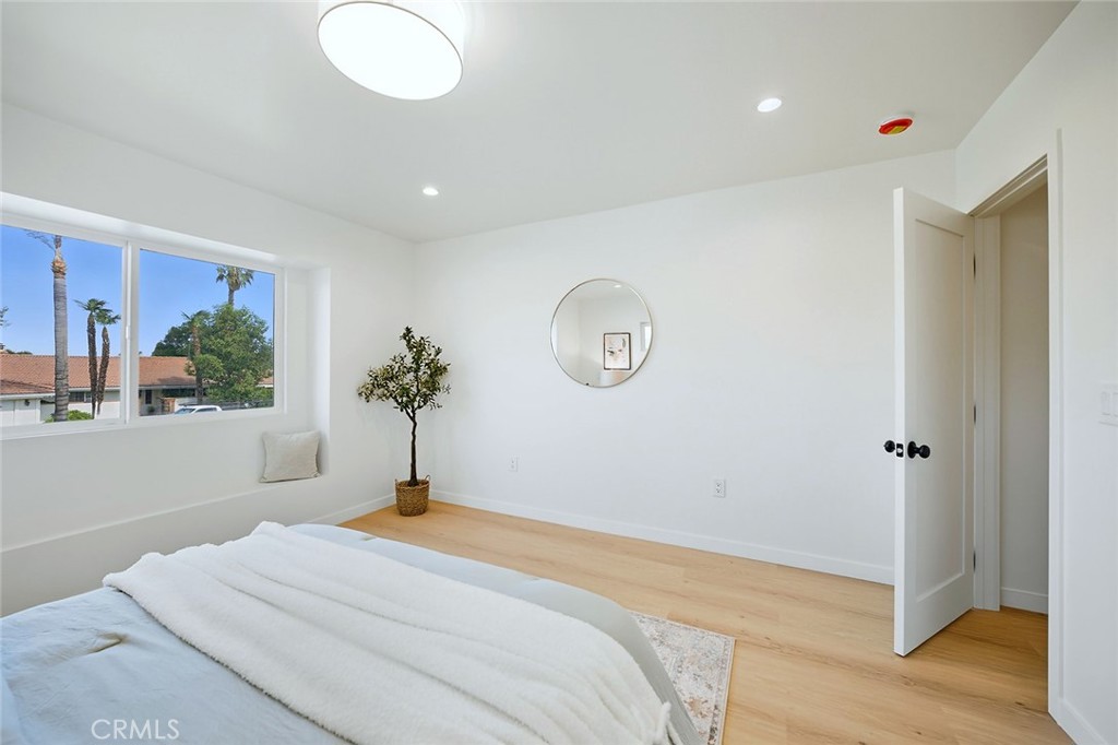 Hummingbird - Residential
