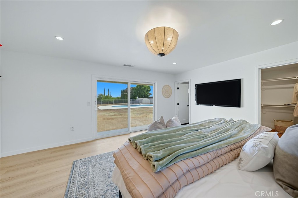 Hummingbird - Residential