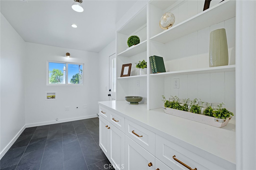 Hummingbird - Residential