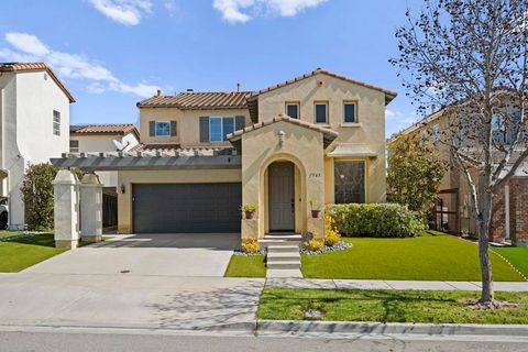 Photo of 1563 Quiet Trail Dr Dr, Chula Vista, CA 91915 (MLS # 260005157SD)