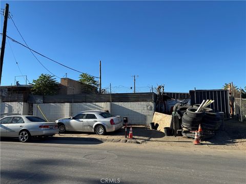 12519 montague Pacoima CA 91331