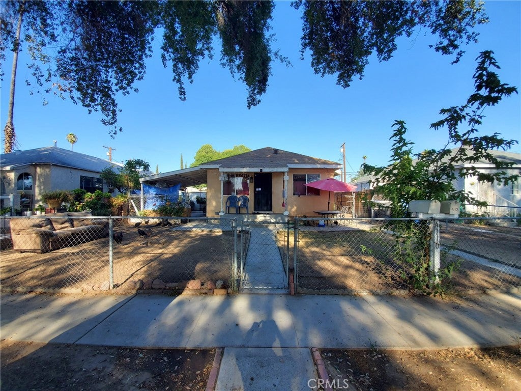 4110 Dwight