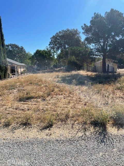 Tiny photo for 286 1st, Shandon, CA 93461 (MLS # NS25217966)