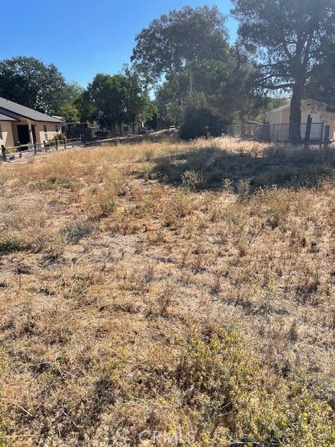 Photo of 286 1st, Shandon, CA 93461 (MLS # NS25217966) Photo of 286 1st, Shandon, CA 93461 (MLS # NS25217966)