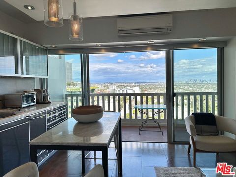 Photo of 999 N Doheny Drive #1207, West Hollywood, CA 90069 (MLS # 26841065)