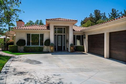 Photo of 41025 Los Ranchos Cir CIR, Temecula, CA 92592 (MLS # 260011652SD)