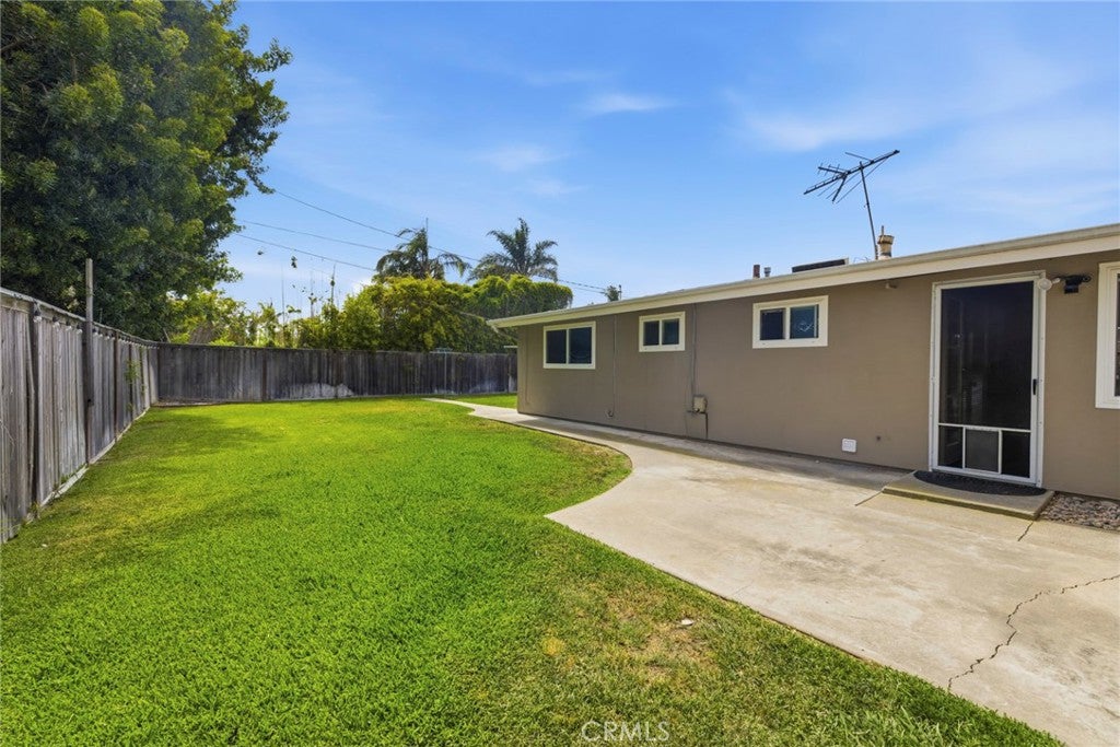 2128 College, Costa Mesa CA 92627 - Photo 31