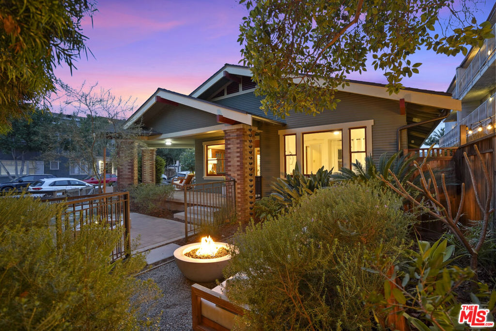 Listing image 1