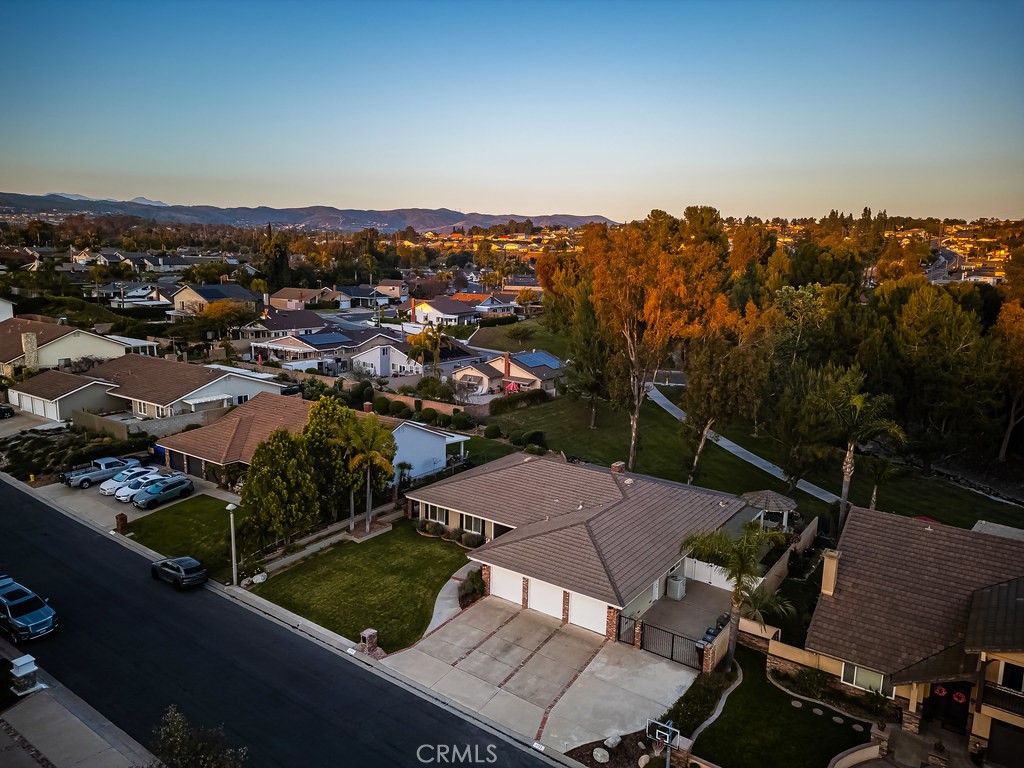 6152 Acacia Hill Drive